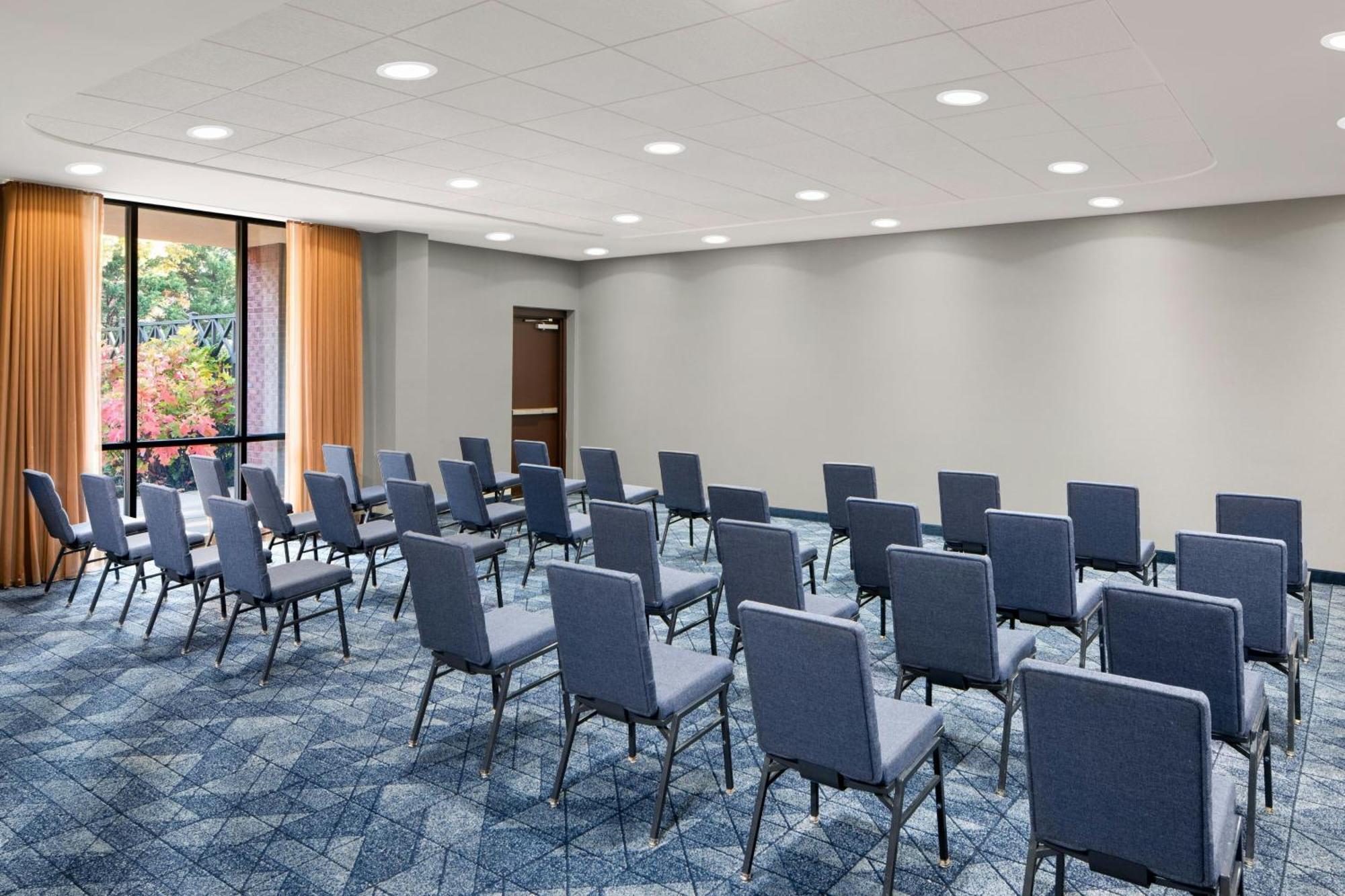Courtyard By Marriott Knoxville Airport Alcoa Esterno foto