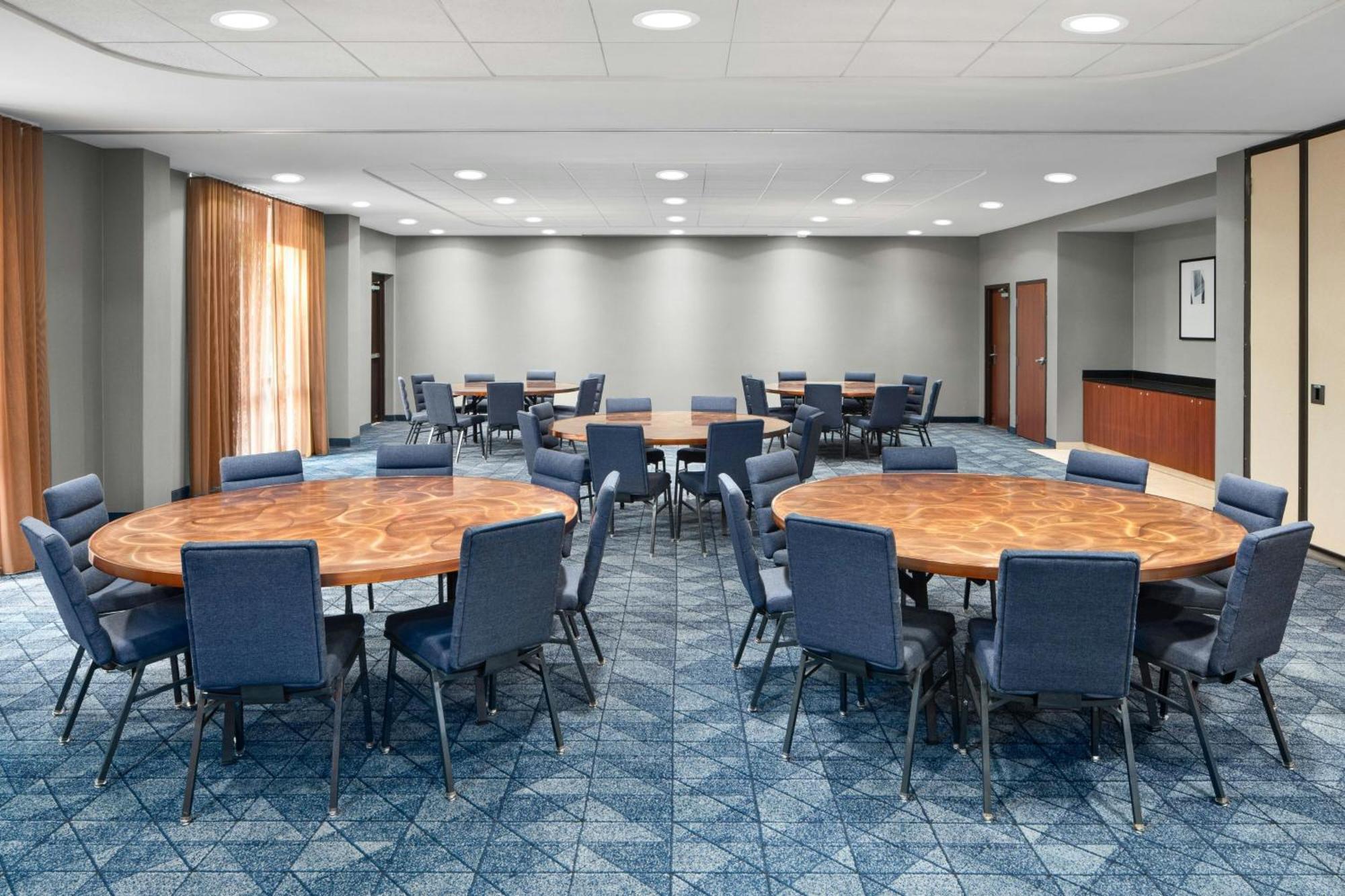 Courtyard By Marriott Knoxville Airport Alcoa Esterno foto