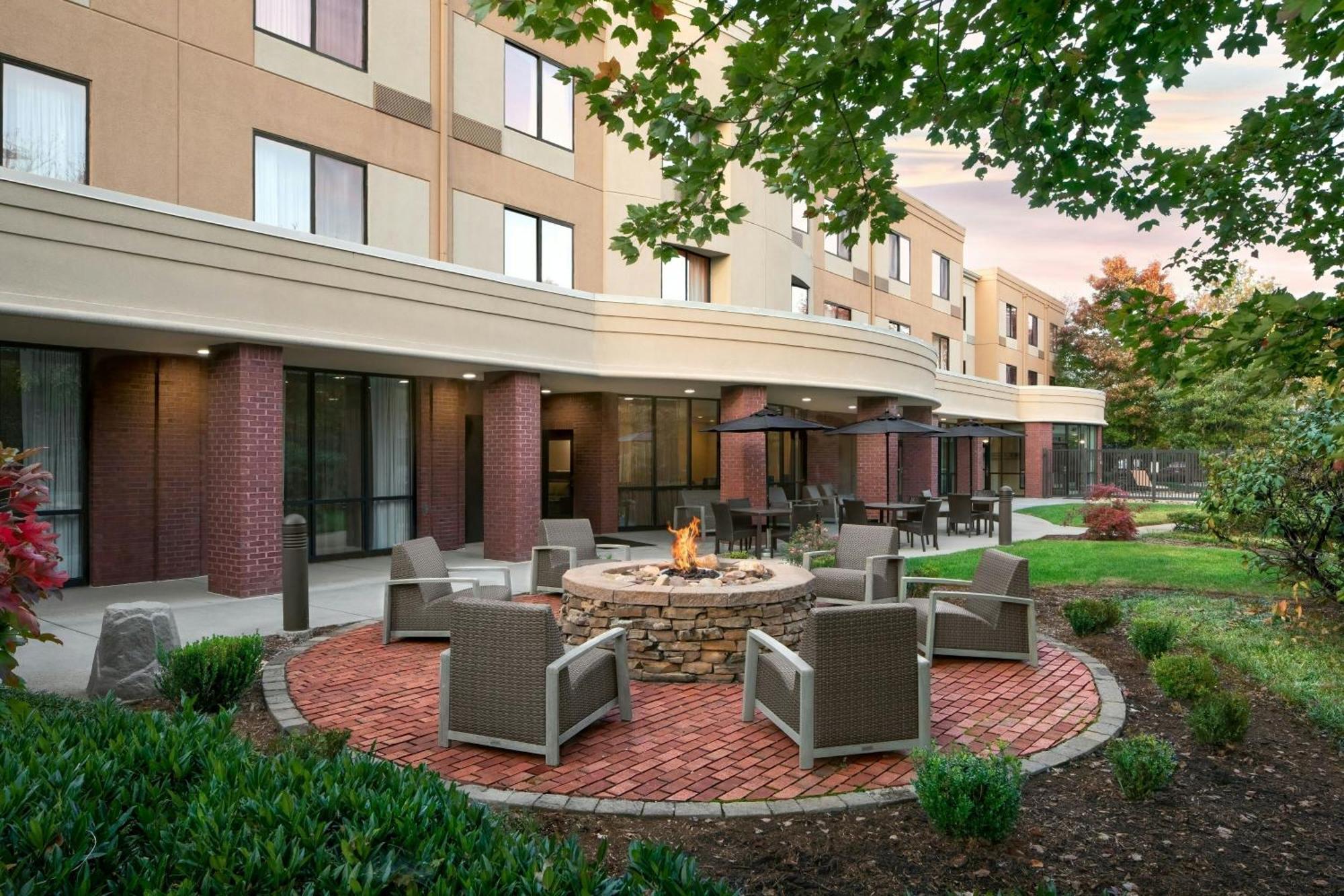 Courtyard By Marriott Knoxville Airport Alcoa Esterno foto
