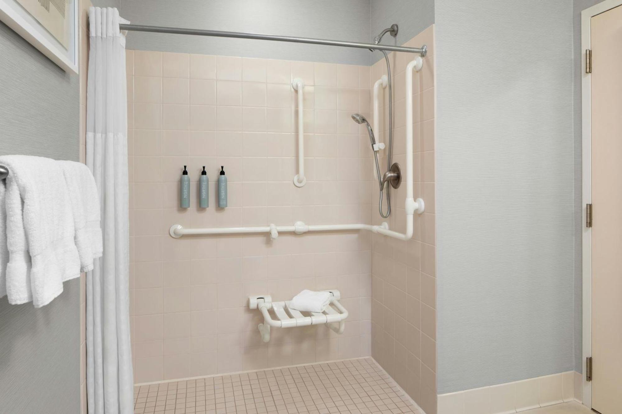 Courtyard By Marriott Knoxville Airport Alcoa Esterno foto